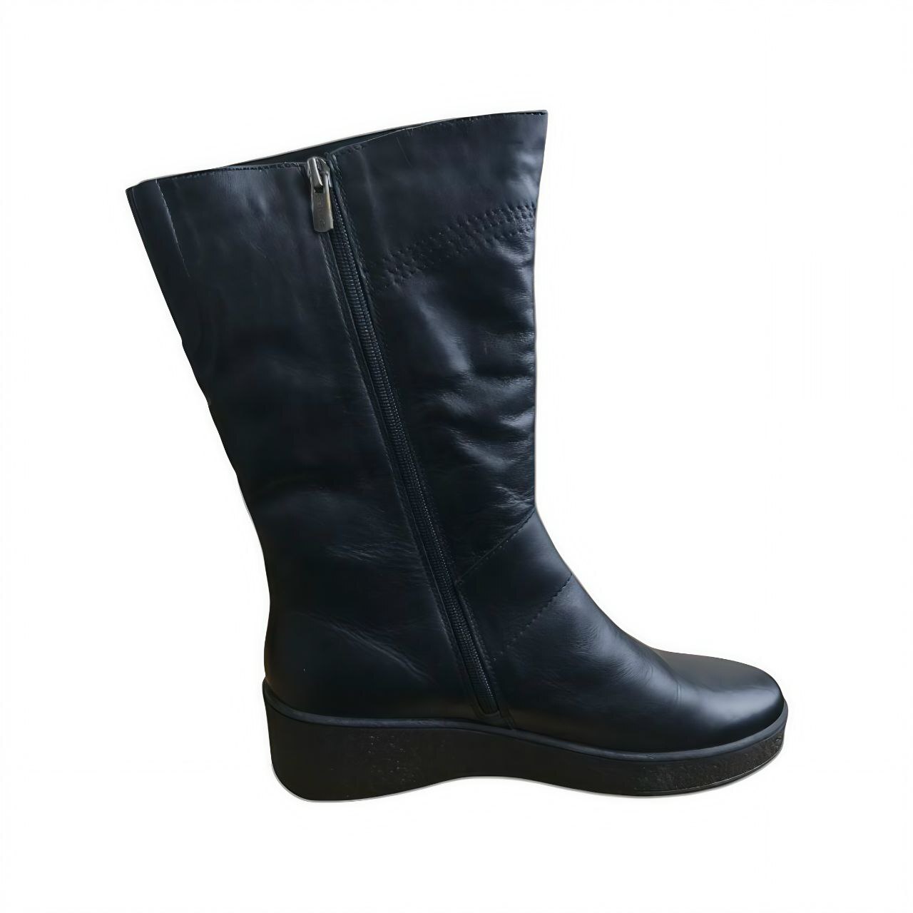 Женские сапоги