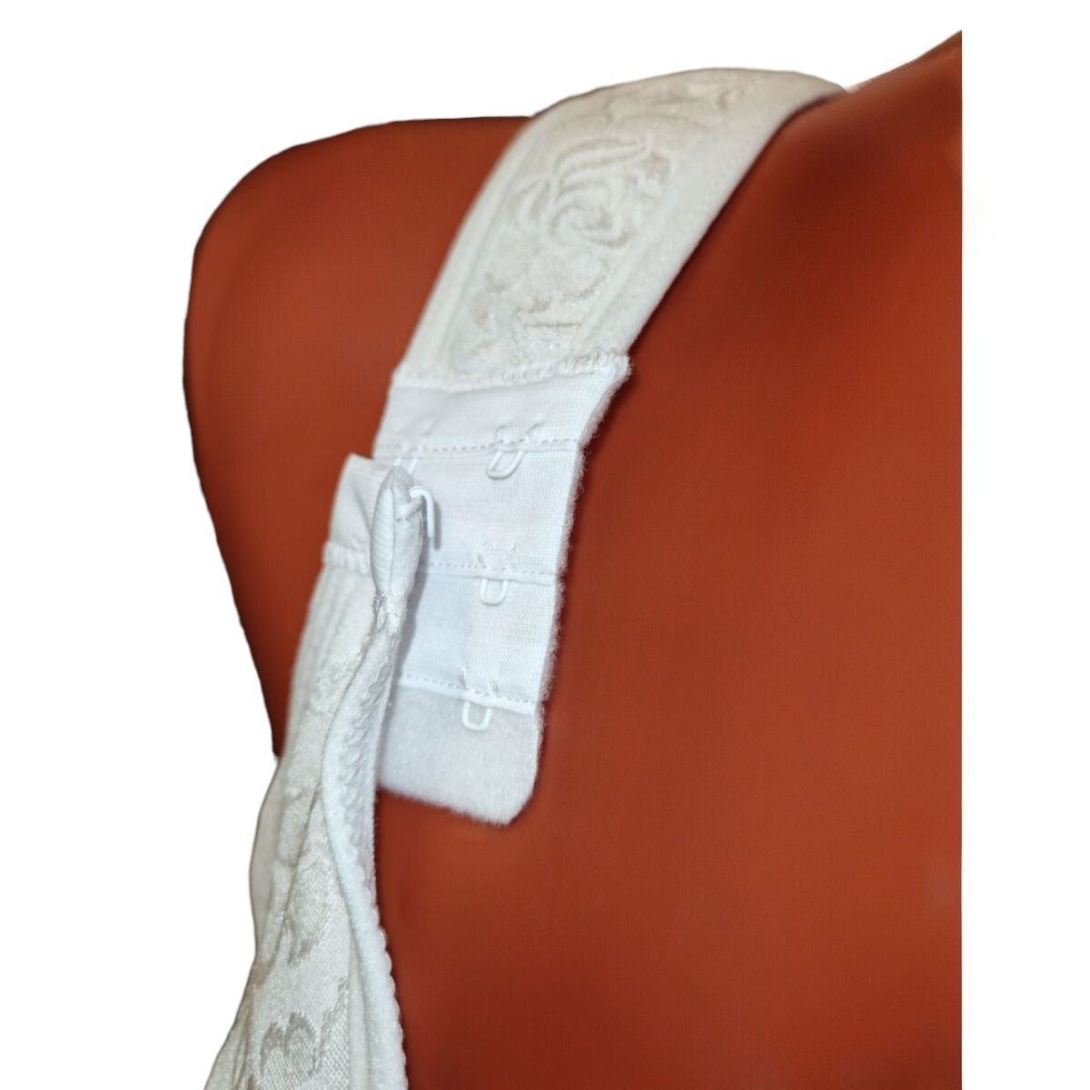 [ЛФ0833-1 001]Бюстгальтер после мастектомии