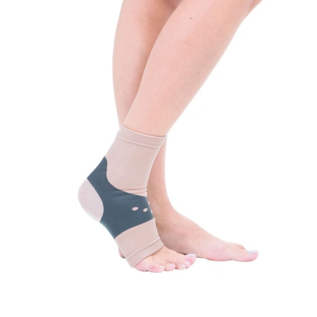 [т.46.07] Бандаж на голеностопный сустав, размер